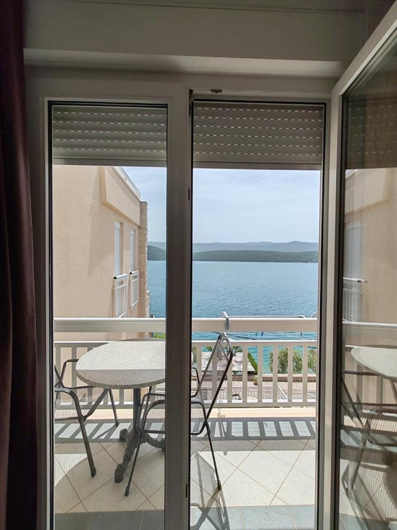 Villa Raguz Sa Privatnom Plazom I Garazom نيوم المظهر الخارجي الصورة